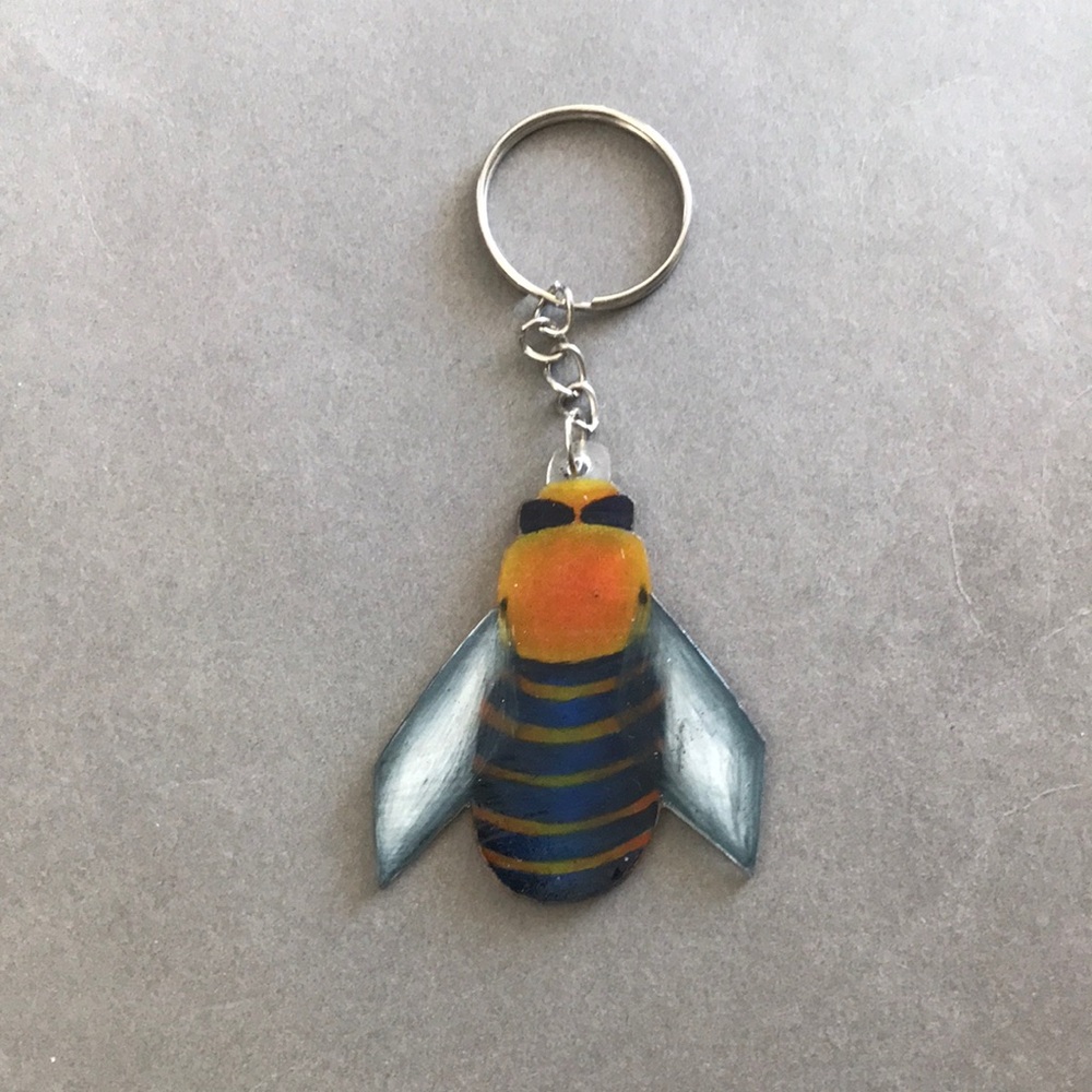 Drone honey bee keychain